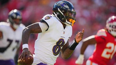 Lamar Jackson Exits Ravens-Chiefs With Hamstring Injury