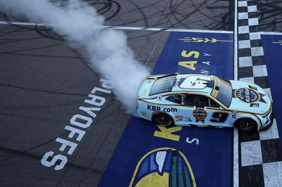 Hamlin and Wallace tangle as Elliott takes shock NASCAR Cup win at Kansas