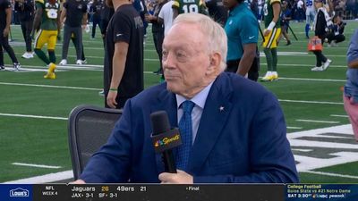 Jerry Jones Reacts to Micah Parsons Taking Field for Packers in Return to Dallas