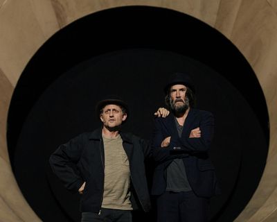 Waiting for Godot review – Keanu Reeves and Alex Winter’s unlikely reunion