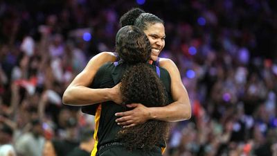 Mercury Punch Ticket to WNBA Finals With Comeback Game 4 Win Over Lynx