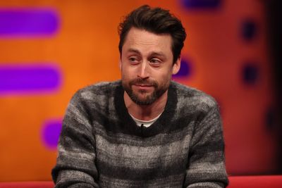 Kieran Culkin expecting third child with wife Jazz Charton after awards speeches