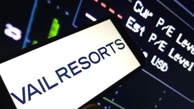 Vail Resorts Gears Up For Q4 Print; Here Are The Recent Forecast Changes From Wall Street's Most Accurate Analysts