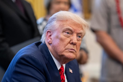 Trump Slammed for Bragging About Gold in His Office as US Reels From 'Multiple Mass Shootings in 24 Hours'