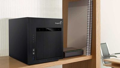 Seagate, Western Digital Surge On Price Target Hikes. Why Hard Drives Are Getting An AI Boost.