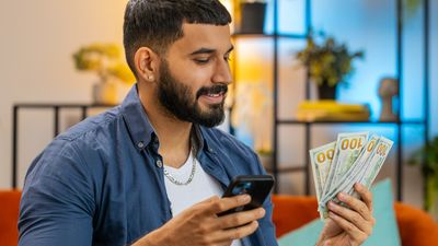 How To Think Like the Rich, According To Codie Sanchez