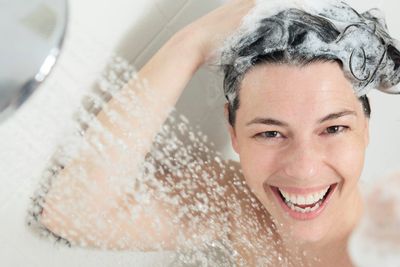 Are You Still Washing Your Hair Like It’s 1995? 6 Bad Habits to Break Now