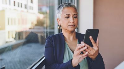 Are AI Search Results Ghosting Your LinkedIn Posts? This Could Be Why