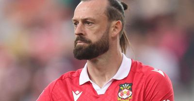 Former Scotland & Hibs striker Steven Fletcher retires from football aged 38