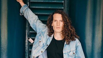 New singer announced for Rick Wakeman's upcoming English Rock Ensemble tour