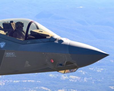 Future Fund profits from war, Liberal women sound net zero warning, and Trump spruiks new Gaza peace plan