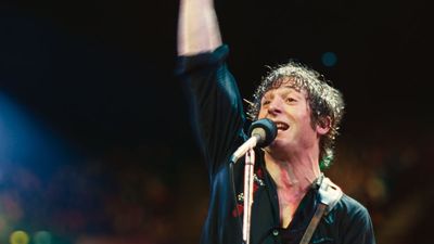 Bruce Springsteen’s best song is featured heavily in a new featurette for ‘Deliver Me From Nowhere’