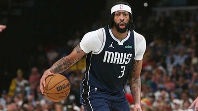 Anthony Davis Says He’ll Have to Wear Eye Protection for Rest of Career