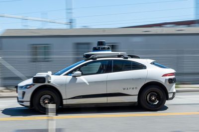 California police stumped after trying to ticket driverless car for illegal U-turn