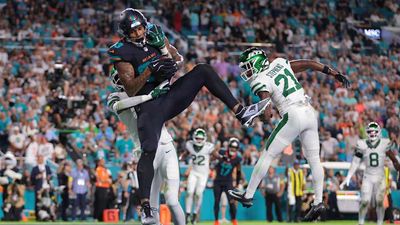 Darren Waller Joins Michael Thomas in Niche NFL History After Big Night for Dolphins