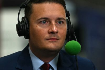 Wes Streeting demands apology over NHS claim first-cousin marriage has ‘advantages’