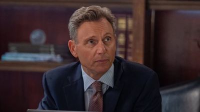 Tony Goldwyn Talks Still Feeling Like ‘The New Kid’ On Law And Order, Despite 7 Seasons Of Scandal