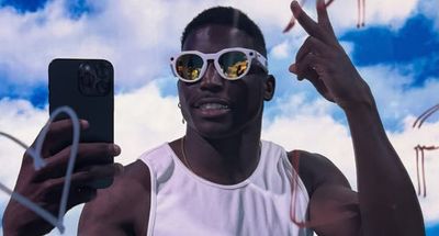 Tyreek Hill Injury Update: Viral Video Shows Shocking Reaction as Star Smiles After Devastating Cart-Off