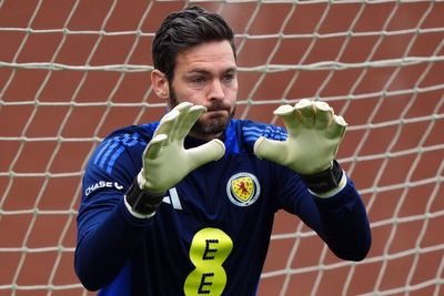 Steve Clarke recalls Craig Gordon but admits longer-term Scotland keeper worries