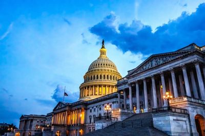 Nearly 100,000 Federal Workers Set To Resign In Largest Mass Resignation In US History: Report