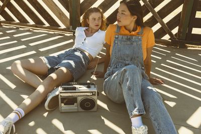 Nostalgia-Driven Fashion: Why Y2K, 90s and Vintage Styles Are Back in 2025