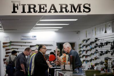 Justice Department lawsuit alleges Los Angeles sheriff processes concealed carry licenses too slowly