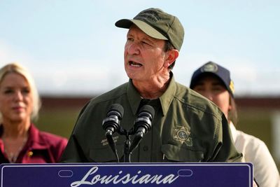 Louisiana governor asks for national guard deployment to New Orleans