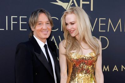 Nicole Kidman files for divorce from Keith Urban after separation