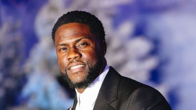 Kevin Hart's kitchen features a major seasonal trend – his burgundy marble counters are the ultimate look for 2026 and beyond
