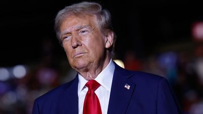 After badmouthing Tylenol, Trump makes deal with their rival company Pfizer
