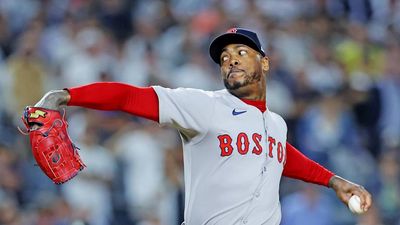 Aroldis Chapman Loads Bases, Escapes Jam in Heart-Stopping Red Sox Win at Yankees