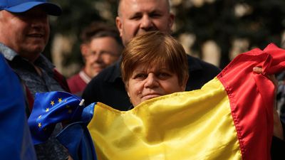 Moldova’s vote sets it on EU course but deep political rifts remain