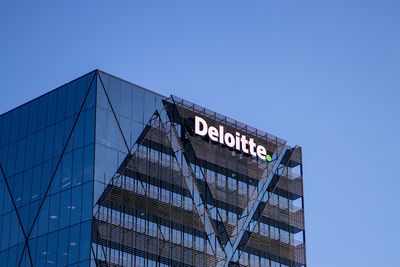Deloitte UK Sees First Revenue Dip in 15 Years — But Pours £158m Into AI and Tech