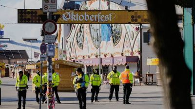Oktoberfest to reopen after bomb threat linked to explosion at house in Munich
