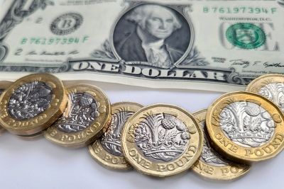 Business news live - Pound climbs against the dollar, FTSE 100 hits new record highs