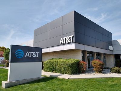This AT&T Analyst Is No Longer Bullish; Here Are Top 5 Downgrades For Wednesday