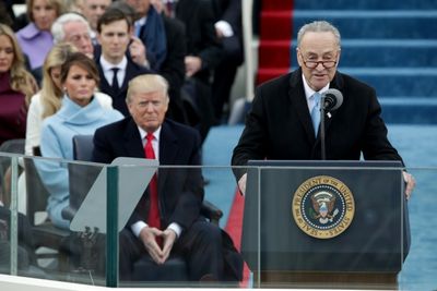 US Senators Struggle For Off-ramp As Shutdown Kicks In
