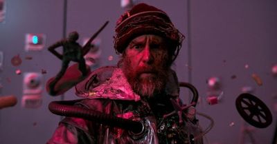 The Weirdest New Time-Travel Comedy Gives Sci-Fi A Wacky Shot In The Arm