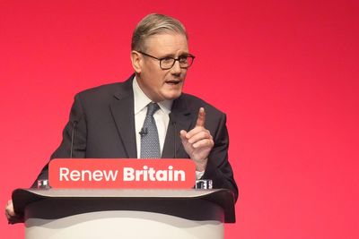 Support for digital ID plummets after Starmer announces policy