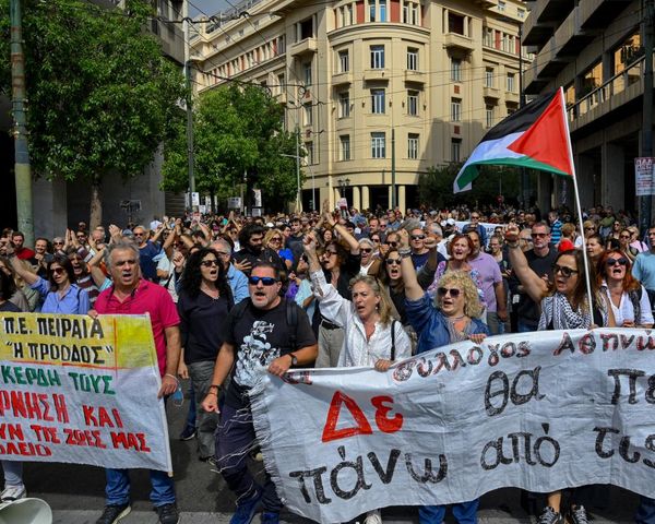 General strike against 13-hour day brings Greece to a halt