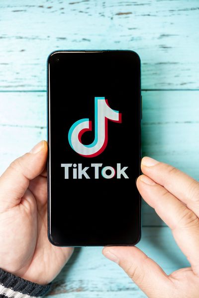 8 Celebrity Grocery Habits That Accidentally Sparked TikTok Trends