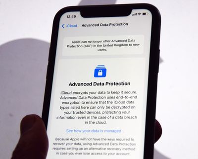 UK government resumes row with Apple by demanding access to British users’ data