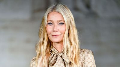 The three style notes we're taking from Gwyneth Paltrow's decadent blue dining room