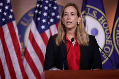 Investigation launched into how Republican New Jersey governor hopeful got Democratic opponent’s military records