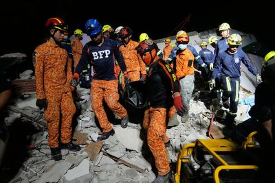 Photos show destruction and rescue efforts after Philippines earthquake