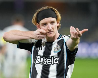 Anthony Gordon double fires Newcastle to easy win at Union Saint-Gilloise