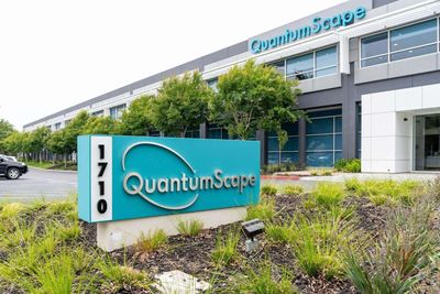 QuantumScape Just Locked in a New Critical Partnership. Should You Buy QS Stock Here?