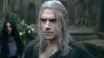 Henry Cavill Drops A Look At His Bad Highlander Injury As He Goes Through 'Torment' To Get Back In Shape, Boot And All