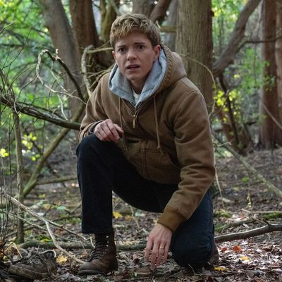 Meet Mae Martin, the 'Wayward' Breakout Who Created the Netflix Miniseries Based on a Personal Experience