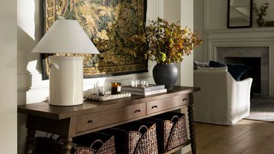 These are the 5 easy tips you need to follow to make your entryway look more beautiful for fall